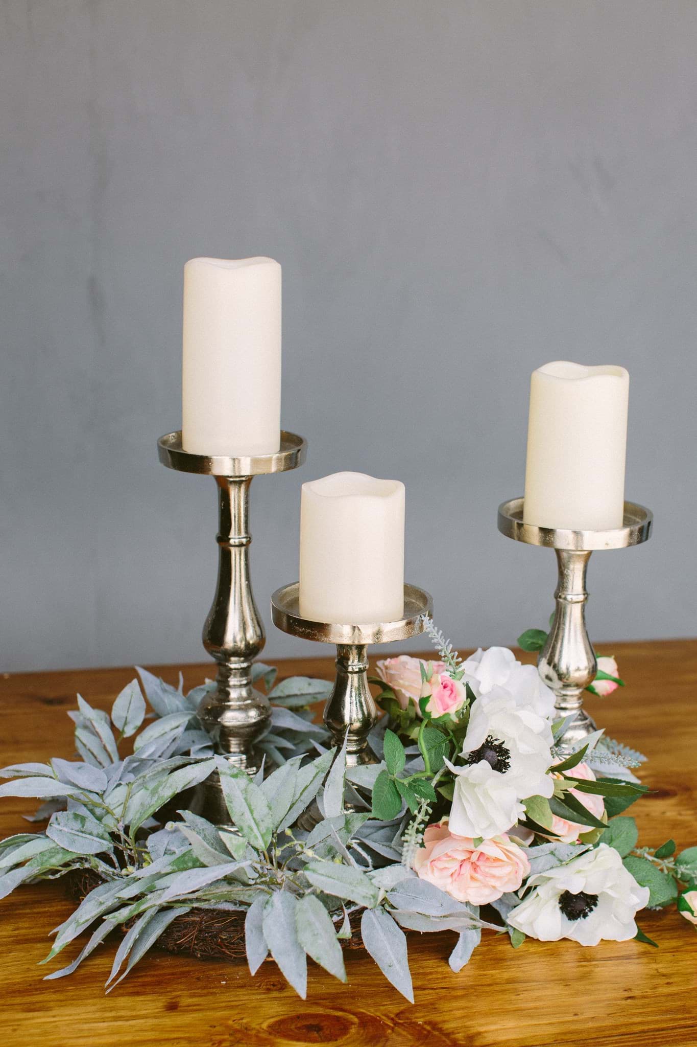 Picture of Premium Silver Candle Set of 3