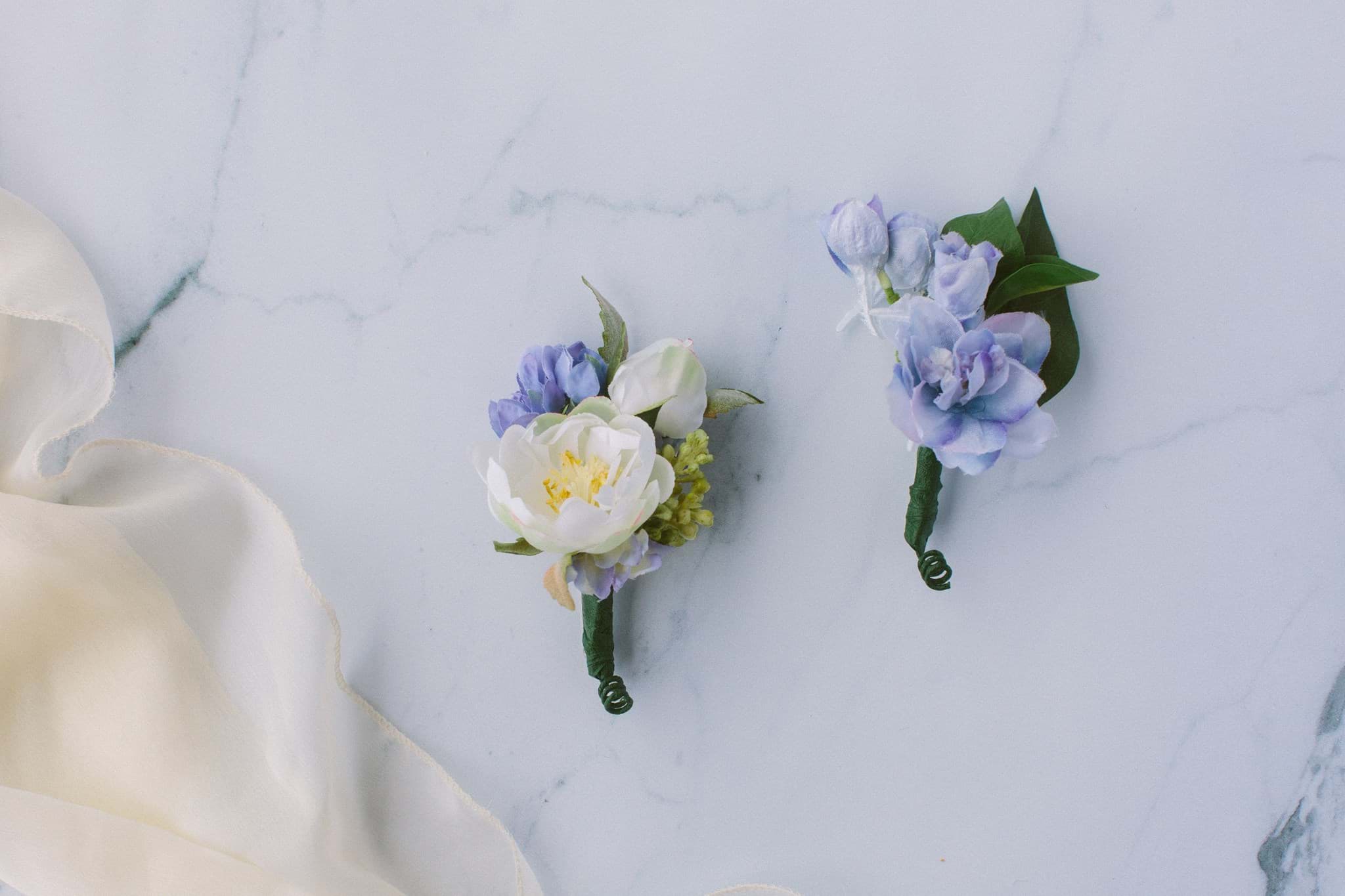 Picture of Millie Boutonniere (Rose) 