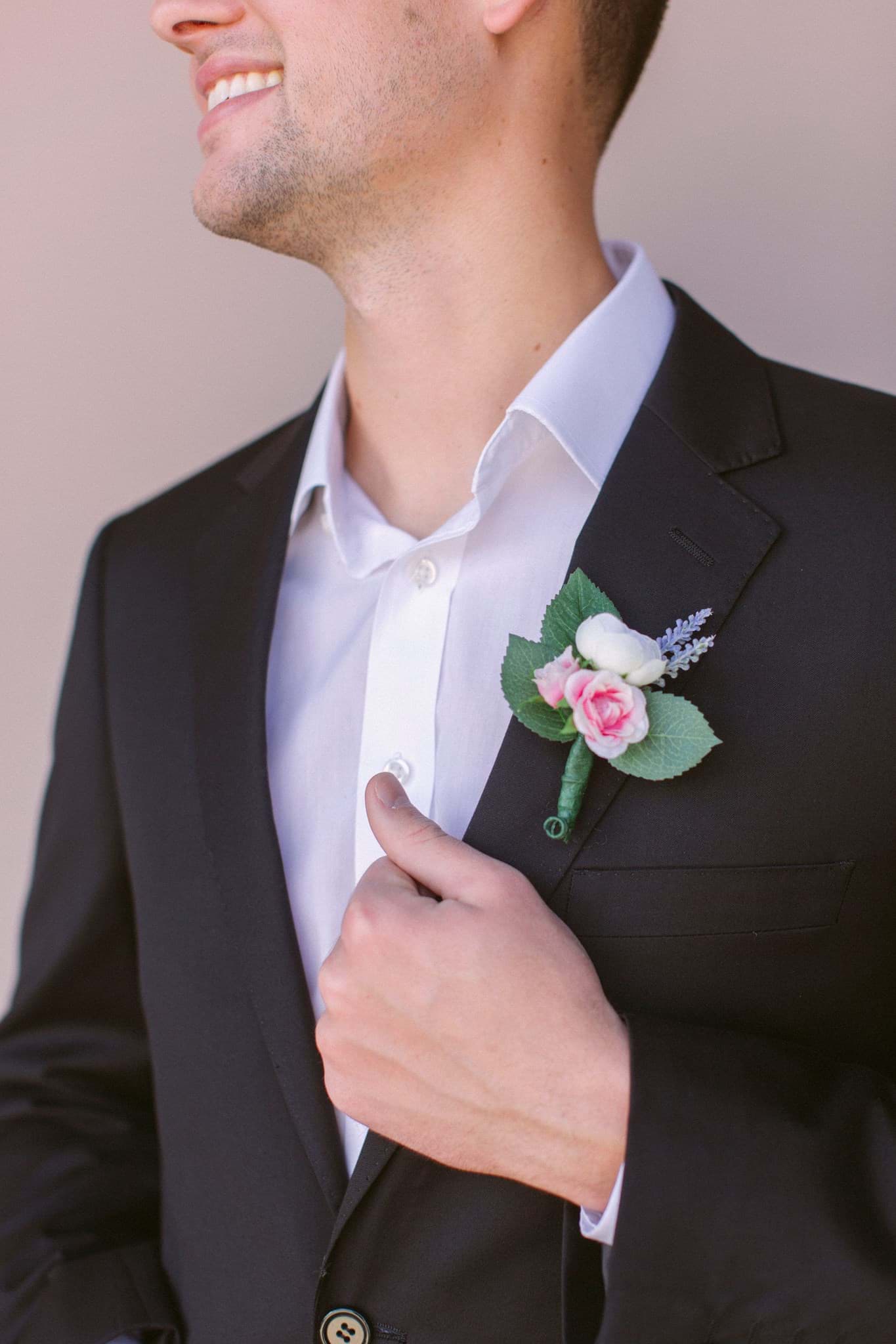 Picture of Charlotte Boutonniere