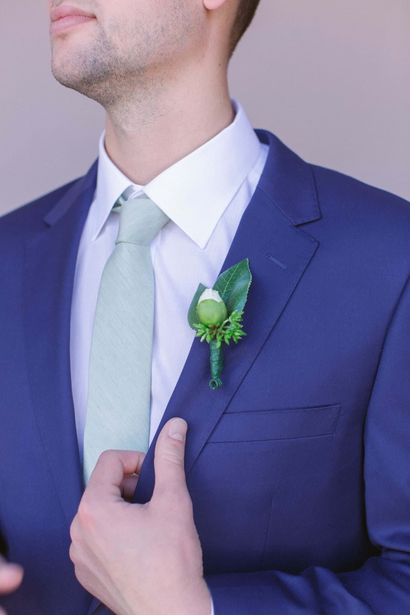 Picture of Shelbie Boutonniere (Small)