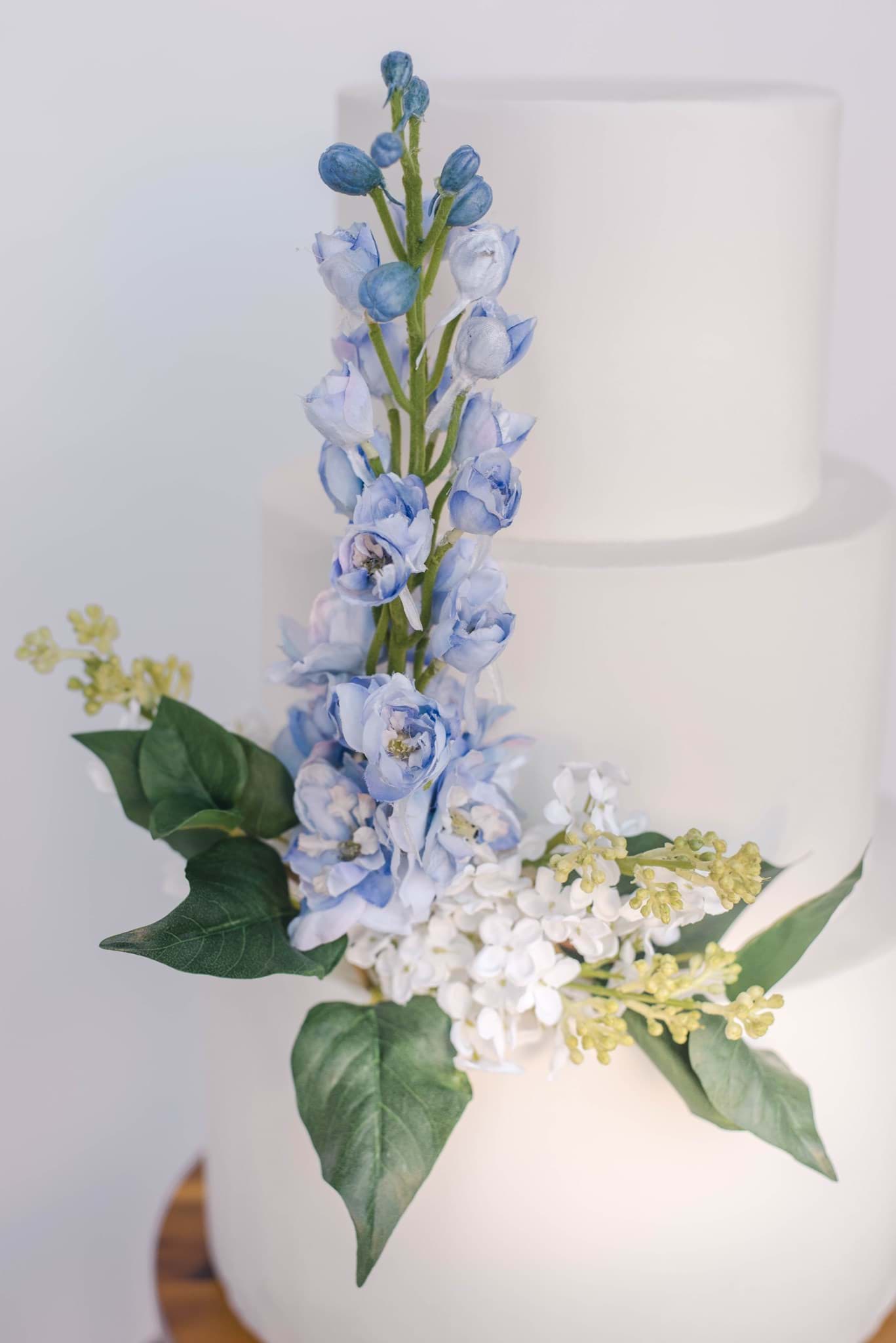 Picture of Millie Cake Cluster
