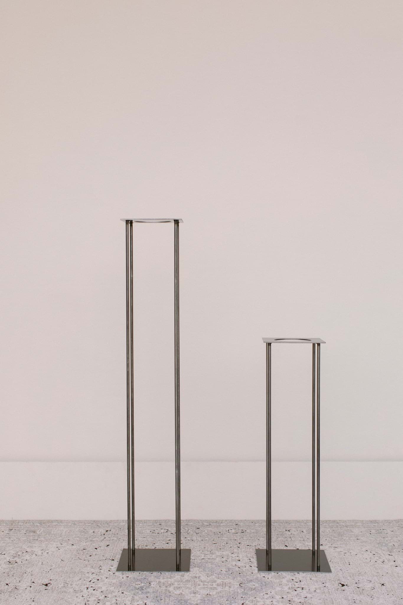 Picture of Pewter stand (Short)