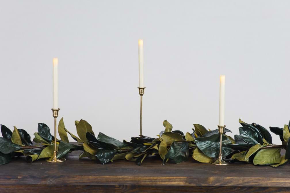 Picture of Classic Candlesticks Set of 3 (Gold)