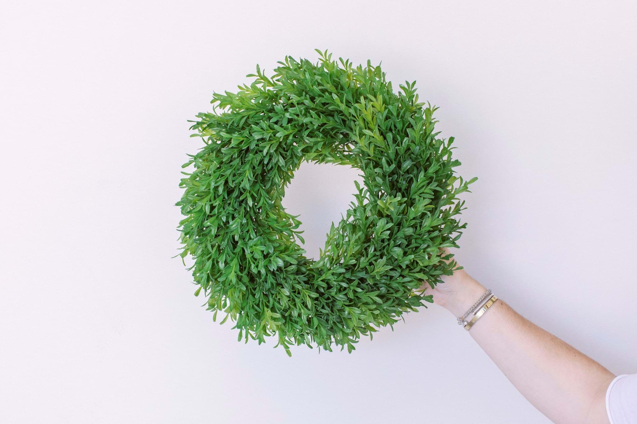 Picture of Round Tea Leaf Wreath