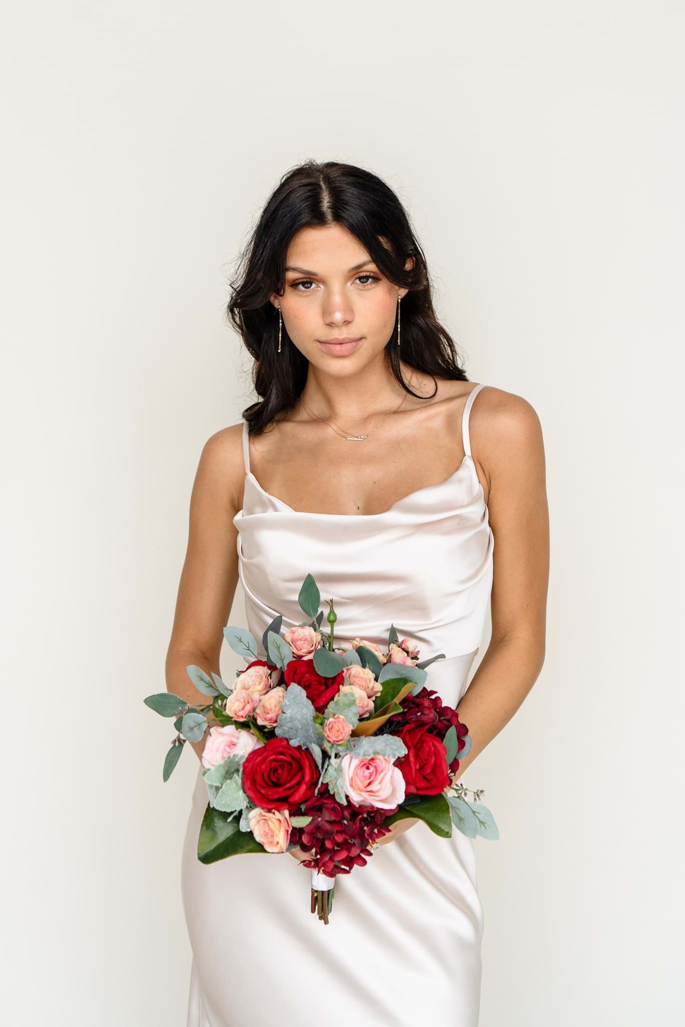 Picture of Kimpton Bridesmaid Bouquet (New)