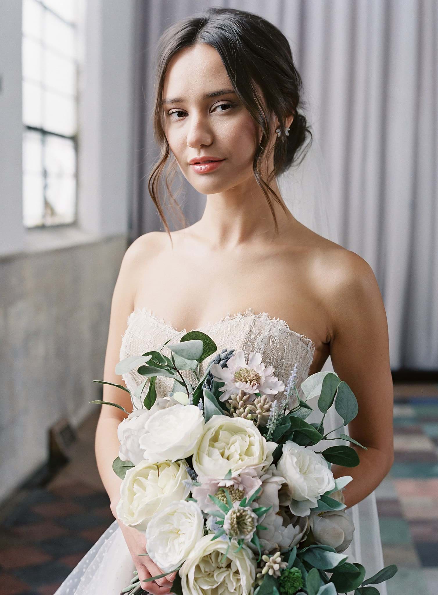 Picture of Taylor Bridal Bouquet (New)