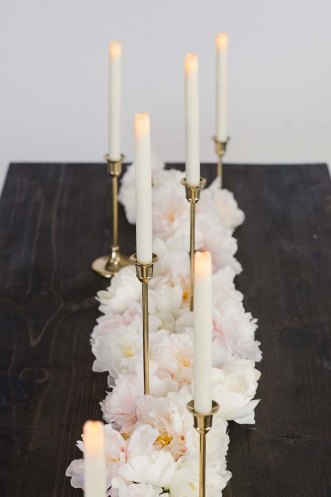 Picture of Classic Candlesticks Set of 3 (Gold)