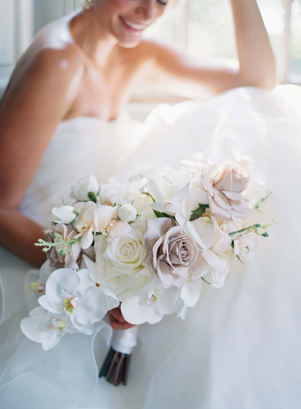 Picture of Wren Bridal Bouquet